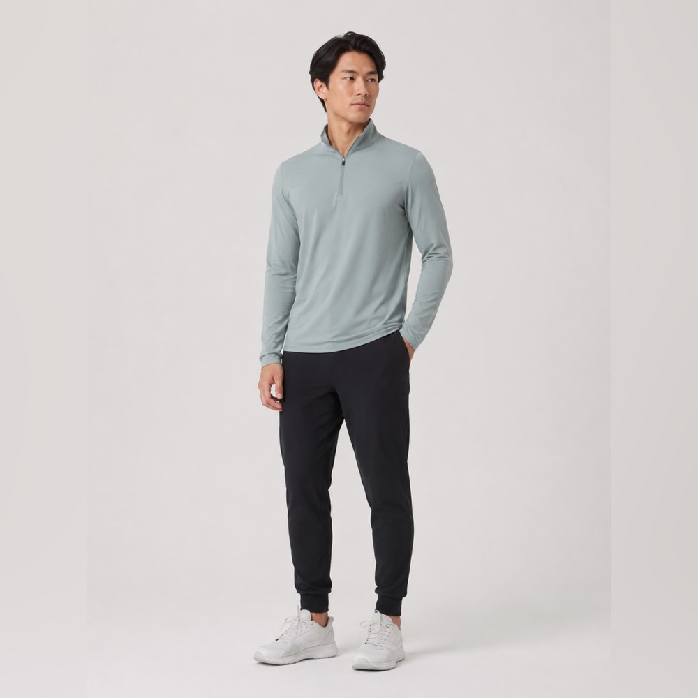 NWT Vuori Ponto Half Zip Mock Neck in Misty Blue Heather